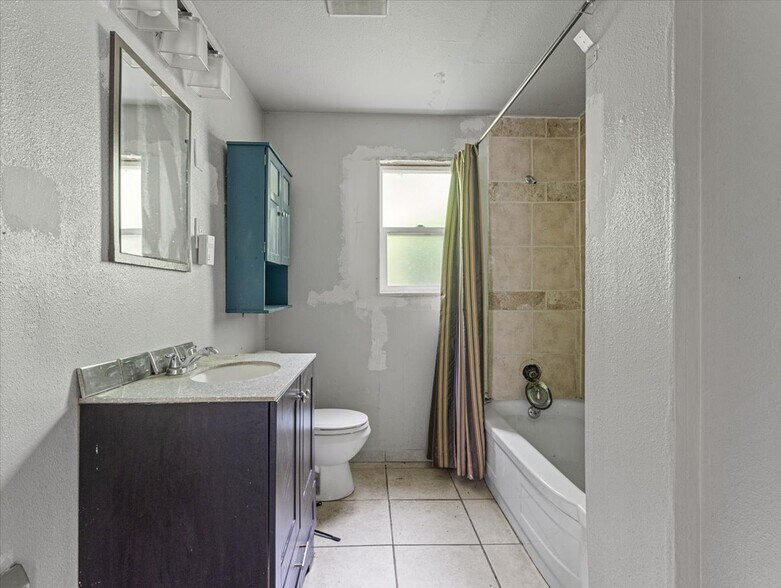 More Photos Of 2510 NE 54th St, Vancouver Land For Sale