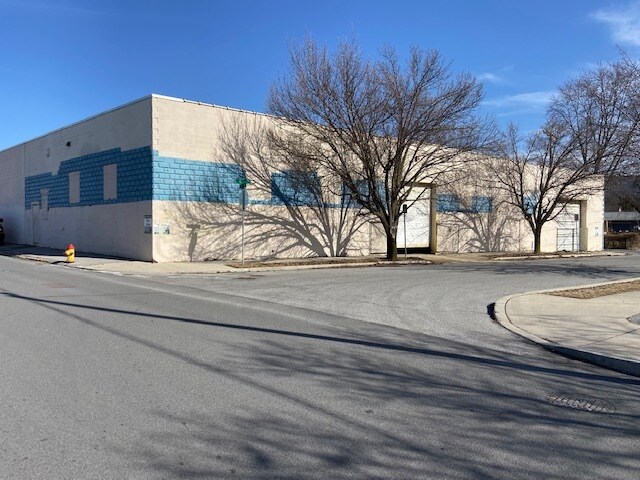 Primary Photo Of 1917 9th Ave, Altoona Industrial For Lease