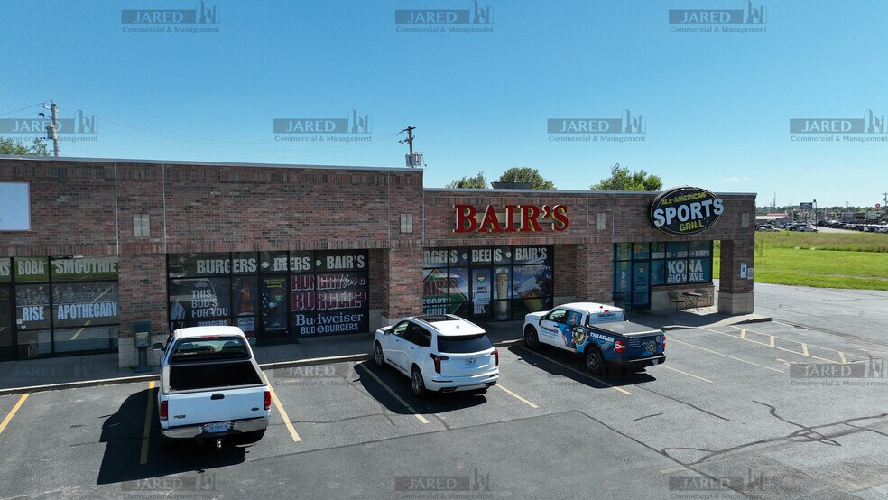 More Photos Of 1600-1694 US Highway 60 E, Republic Storefront Retail Office For Lease