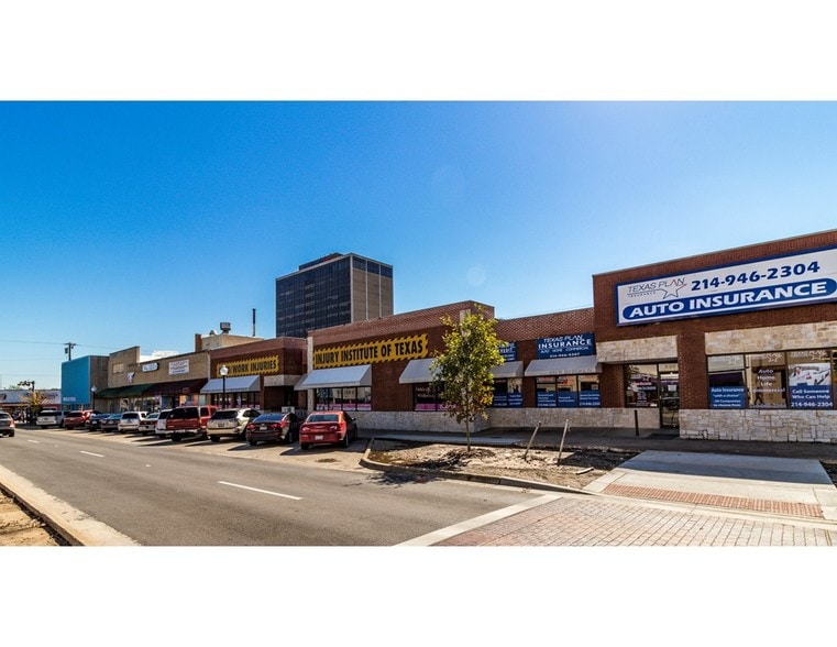More Photos Of 220 W Jefferson Blvd, Dallas Storefront Retail Office For Lease