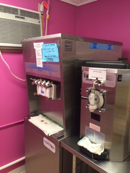 More Photos Of 7991 Route 31, Bridgeport Restaurant For Sale