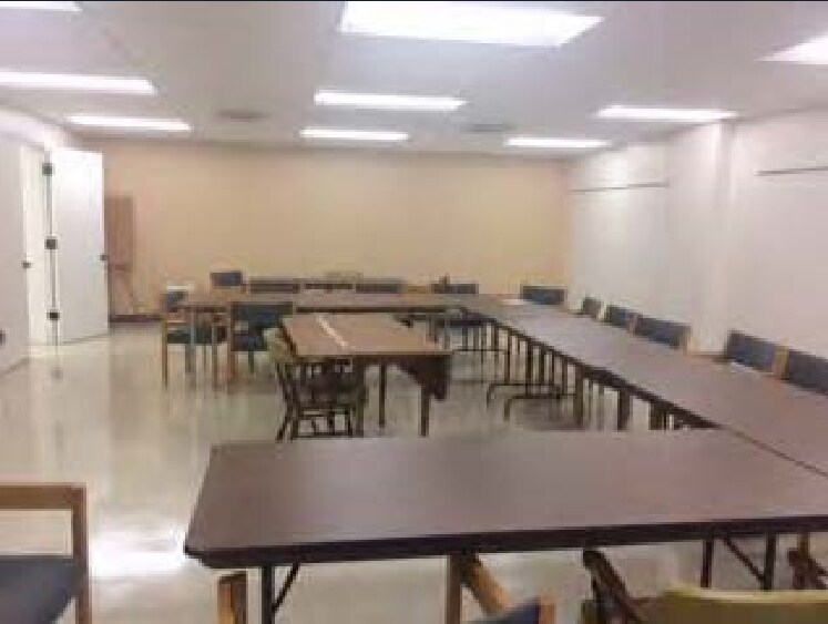 More Photos Of 6912 Madison Ave, Indianapolis General Retail For Sale