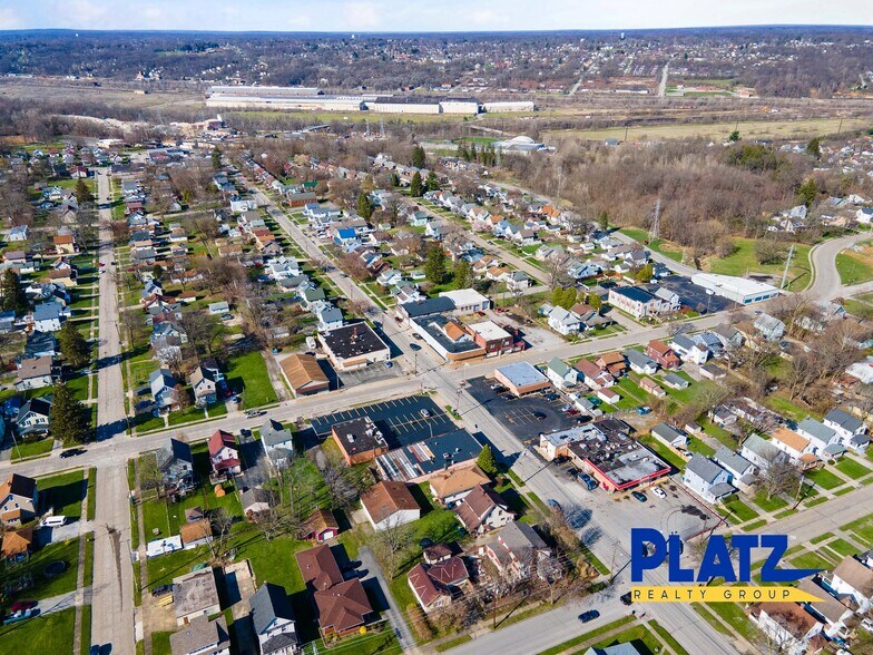 More Photos Of 311 Maplewood Ave, Struthers Storefront For Sale