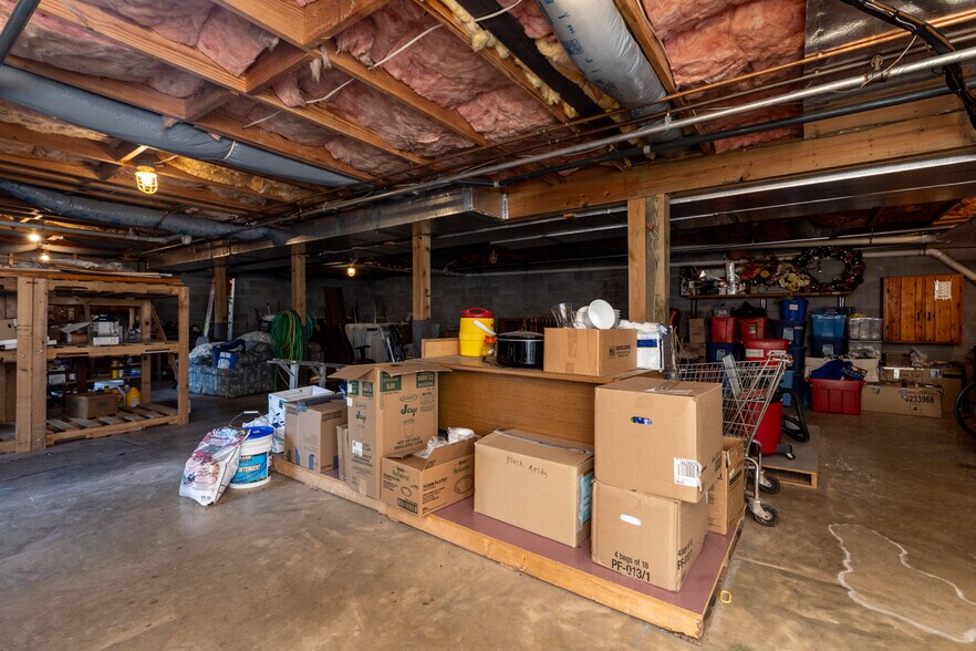 More Photos Of 218 Mill Rd, Woodstock Congregate Senior Housing For Sale