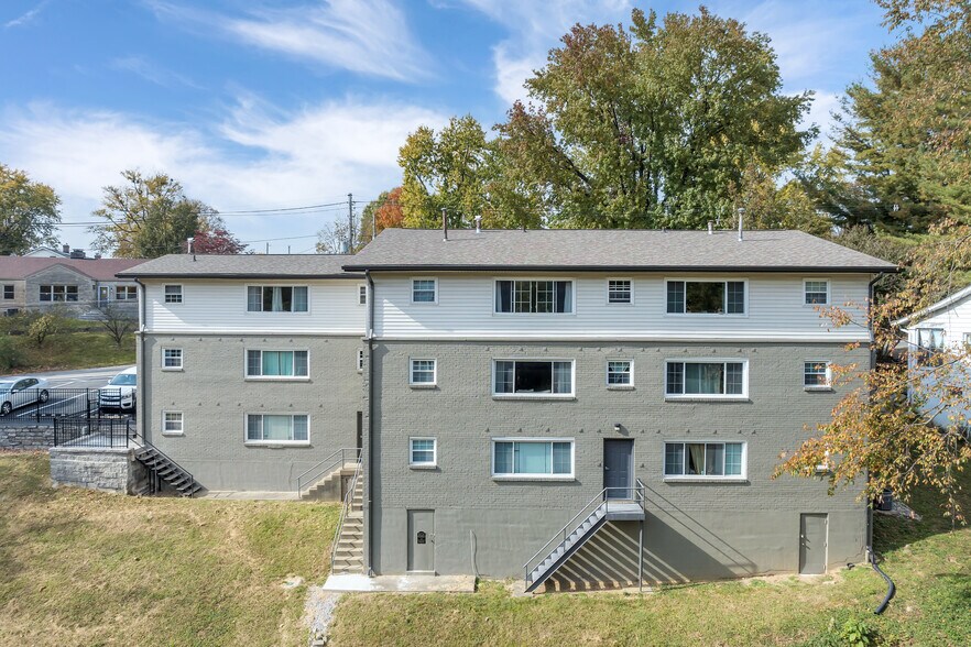 More Photos Of 401 Kenilworth Rd, Louisville Apartments For Sale