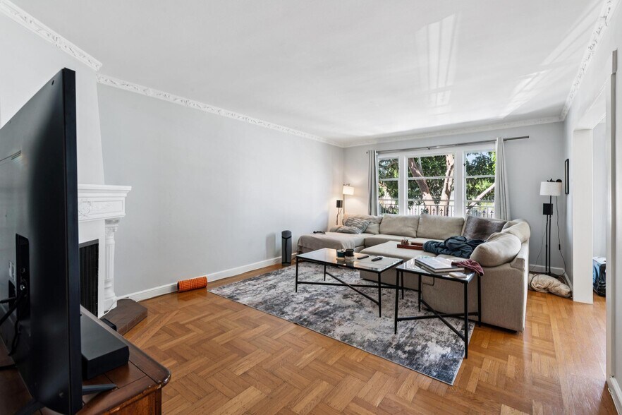 More Photos Of 2539-2541 Lombard St, San Francisco Apartments For Sale