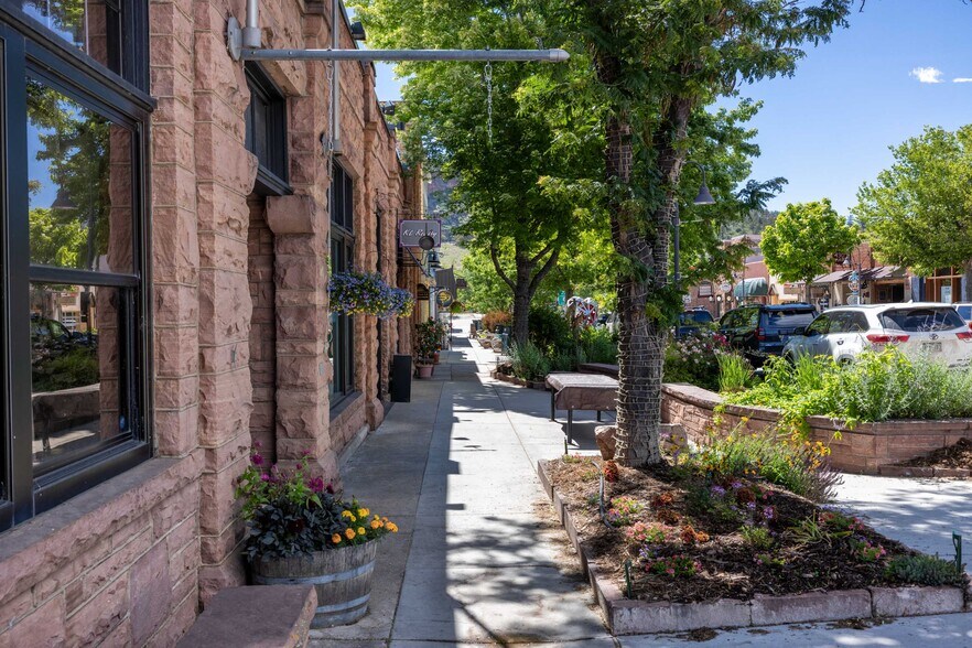 More Photos Of 442 High St, Lyons Restaurant For Sale