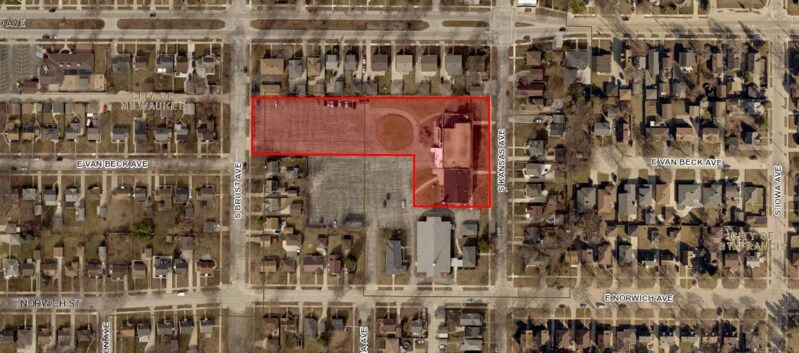 More Photos Of 3945 S Kansas Ave, Milwaukee Schools For Sale