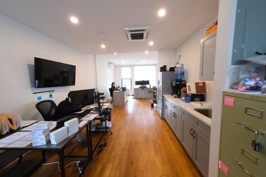 More Photos Of 63 Lafayette Ave, Brooklyn Storefront Retail Residential For Lease