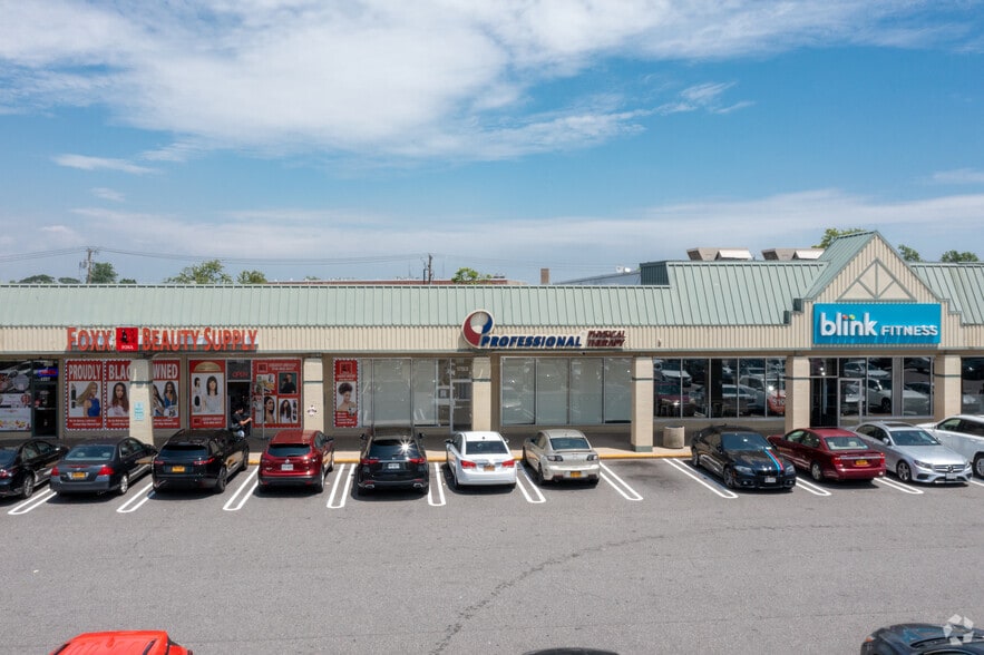 More Photos Of 1741-1789 Grand Ave, Baldwin Unknown For Sale