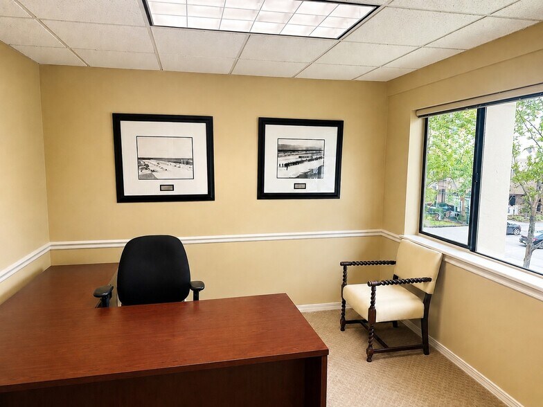 More Photos Of 2000 - 2310 Sawgrass Village Dr, Ponte Vedra Beach Office For Sale