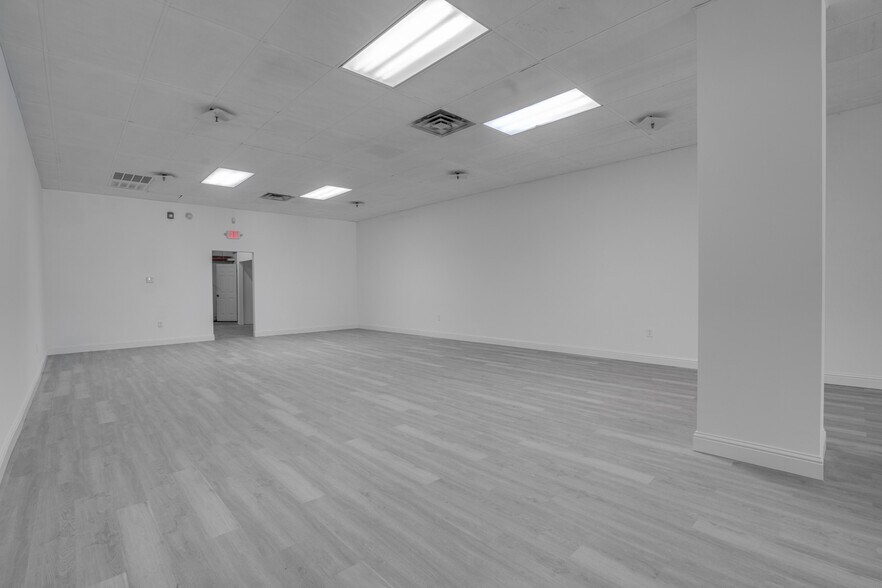 More Photos Of 1000 Caruso Blvd, Slidell Storefront For Lease