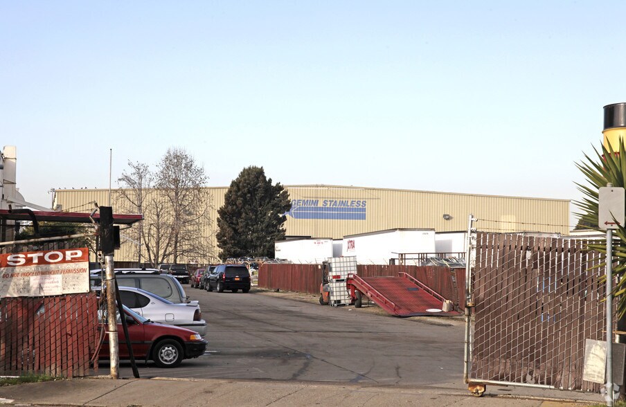 More Photos Of 1730 Sabre St, Hayward Unknown For Lease