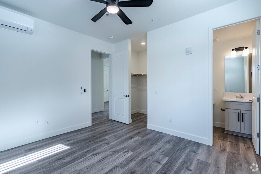 More Photos Of 542 7th St, Sparks Apartments For Sale