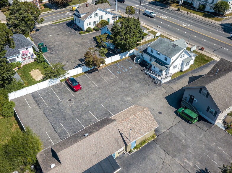 More Photos Of 90 Medford Ave, Patchogue Medical For Sale