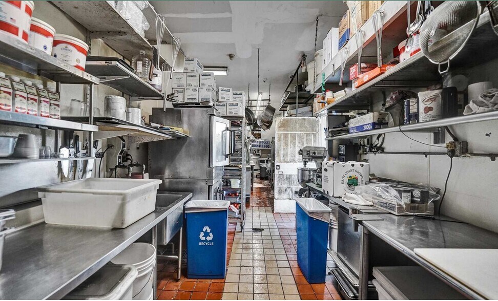 More Photos Of 3445 Griffin Rd, Fort Lauderdale Restaurant For Sale