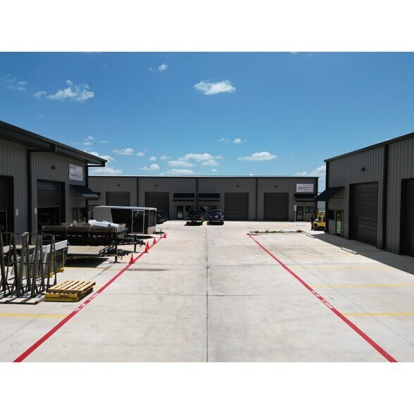 More Photos Of 397 Northridge Rd, Marble Falls Unknown For Lease