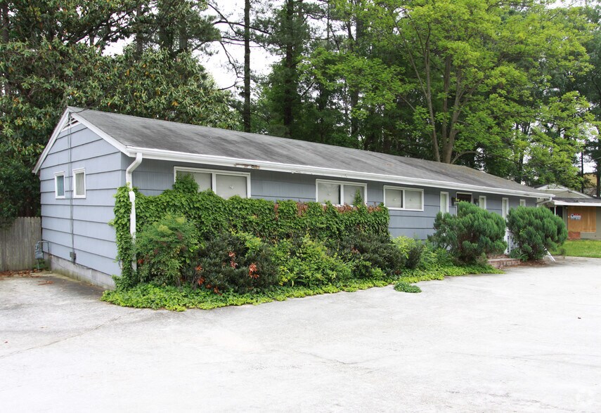 Primary Photo Of 3139 Shallowford Rd NE, Chamblee Office For Sale