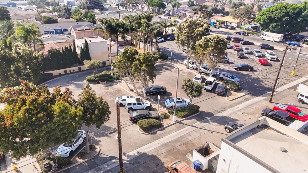 More Photos Of 4332 Tweedy Blvd, South Gate Storefront Retail Office For Lease