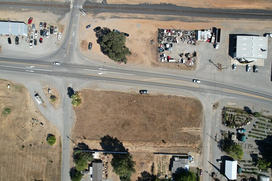 More Photos Of 9927 State Highway 99w, Gerber Land For Sale