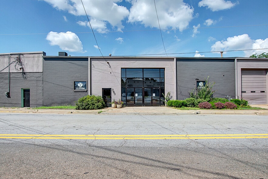 More Photos Of 3418 Dogwood Dr, Hapeville Religious Facility For Sale