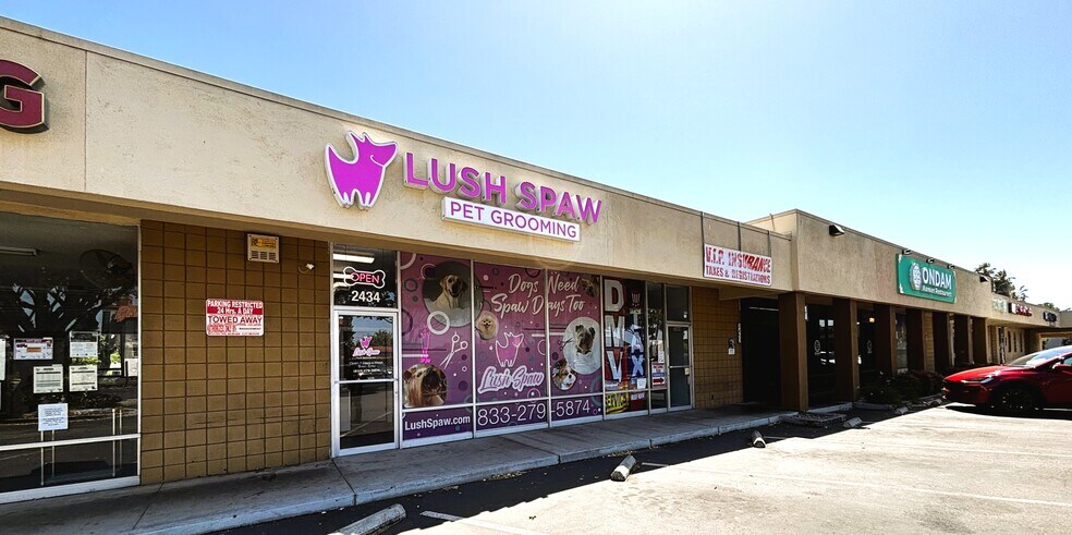 More Photos Of 2400-2470 El Camino Real, Santa Clara General Retail For Lease