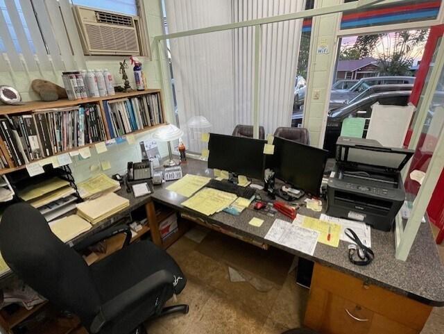 More Photos Of 3135 Lower Kula Rd, Kula Storefront Retail Office For Sale