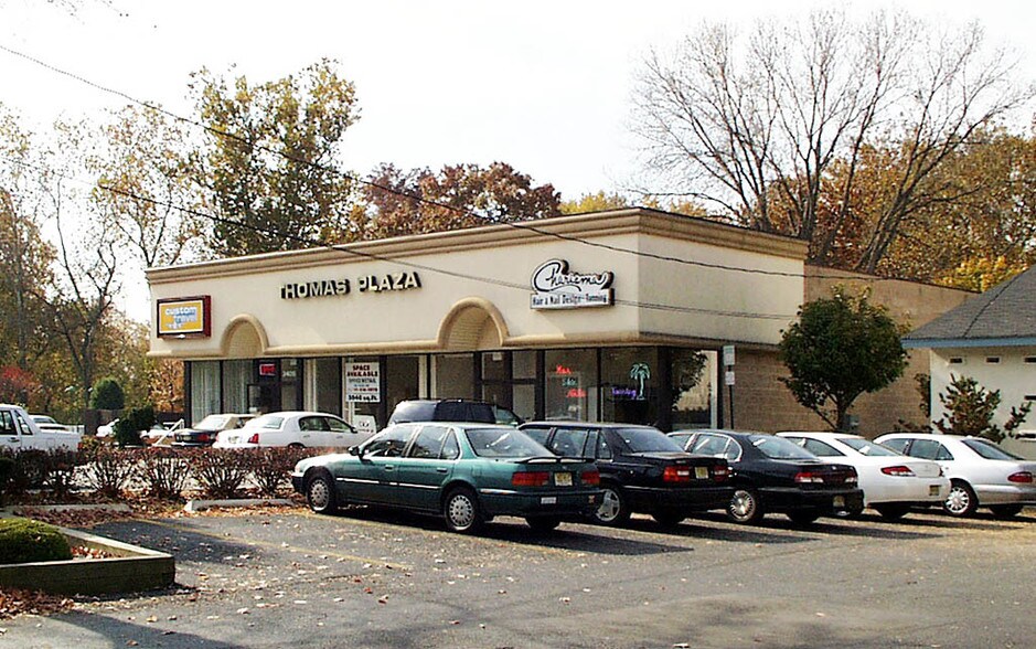 More Photos Of 2405 Hamburg Tpke, Wayne Storefront Retail Office For Lease
