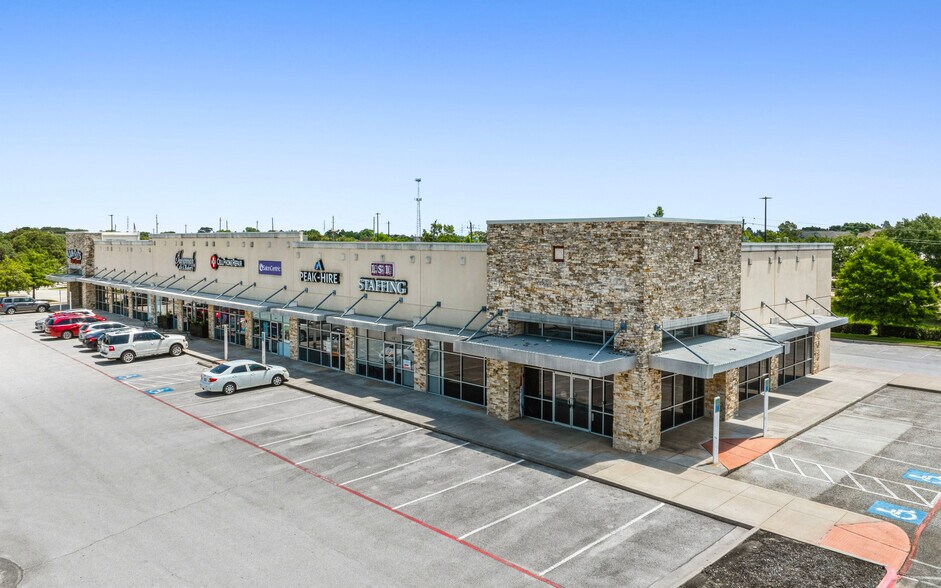More Photos Of , Pasadena General Retail For Sale