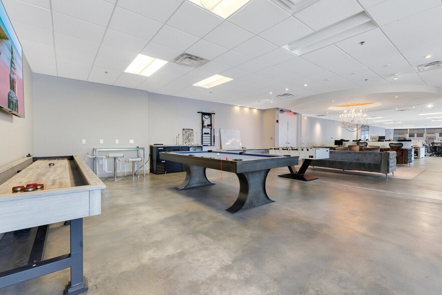 More Photos Of 121-189 S Orange Ave, Orlando Office Residential For Sale