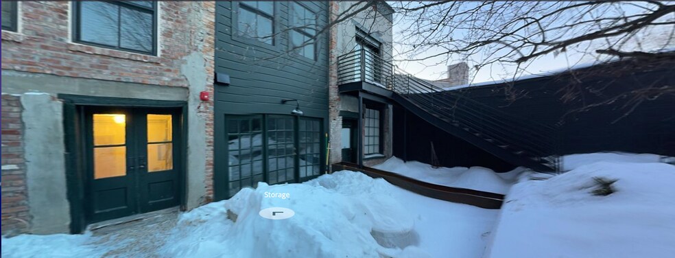 More Photos Of 620 1/2 Warren St, Hudson General Retail For Lease