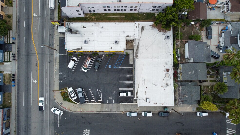 More Photos Of 4803-4809 Melrose Ave, Los Angeles Freestanding For Lease