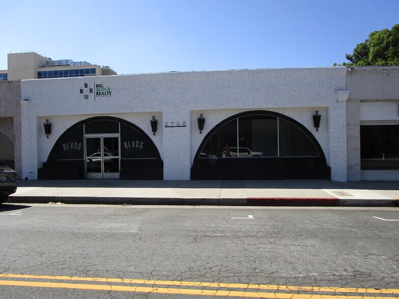 More Photos Of 3768 10th St, Riverside Loft Creative Space For Sale