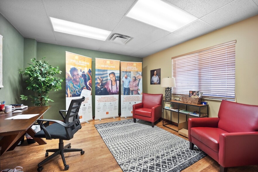 More Photos Of 5785 N Union Blvd, Colorado Springs Office For Lease