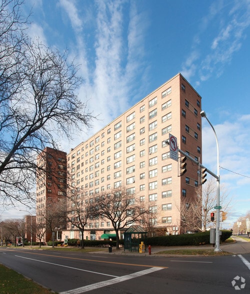 More Photos Of 753 James St, Syracuse Apartments For Sale