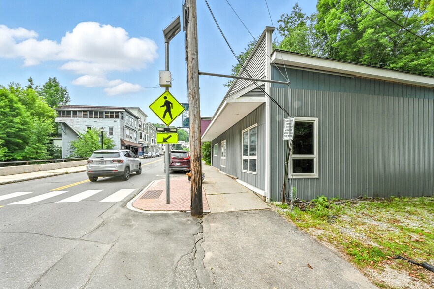 More Photos Of 370 Main St, Wilton Restaurant For Sale