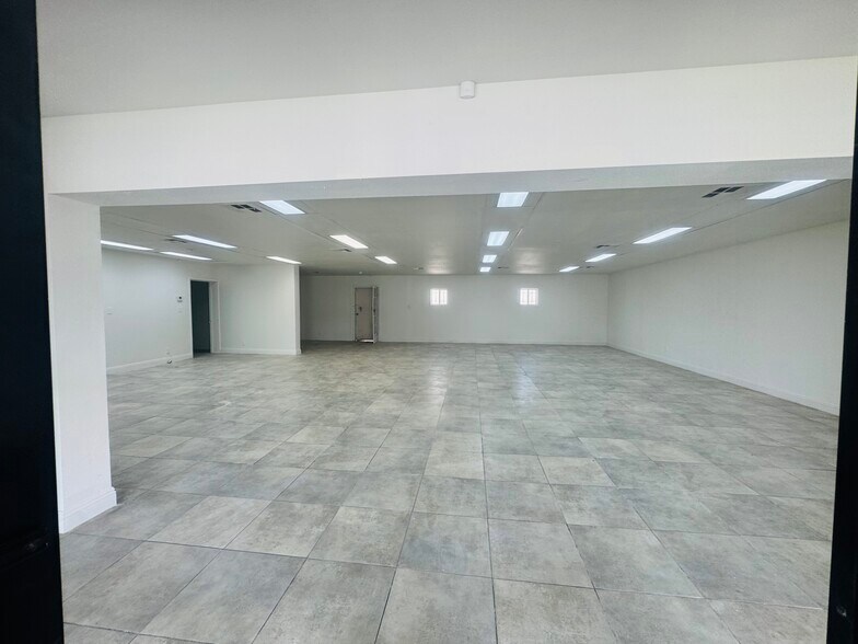 More Photos Of 825 S Decatur Blvd, Las Vegas Freestanding For Sale