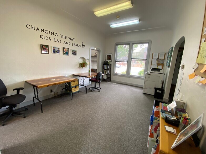 More Photos Of 100 Vine St, Reno Office For Lease