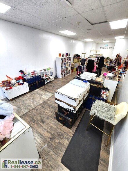 More Photos Of 155-165 Main St W, Shelburne Apartments For Lease