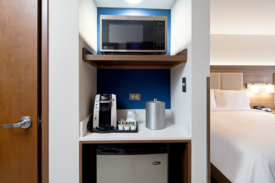 More Photos Of 9010 W Front Rd, Atascadero Hotel For Sale