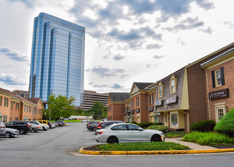 More Photos Of 5134-5148 Leesburg Pike, Alexandria Medical For Sale