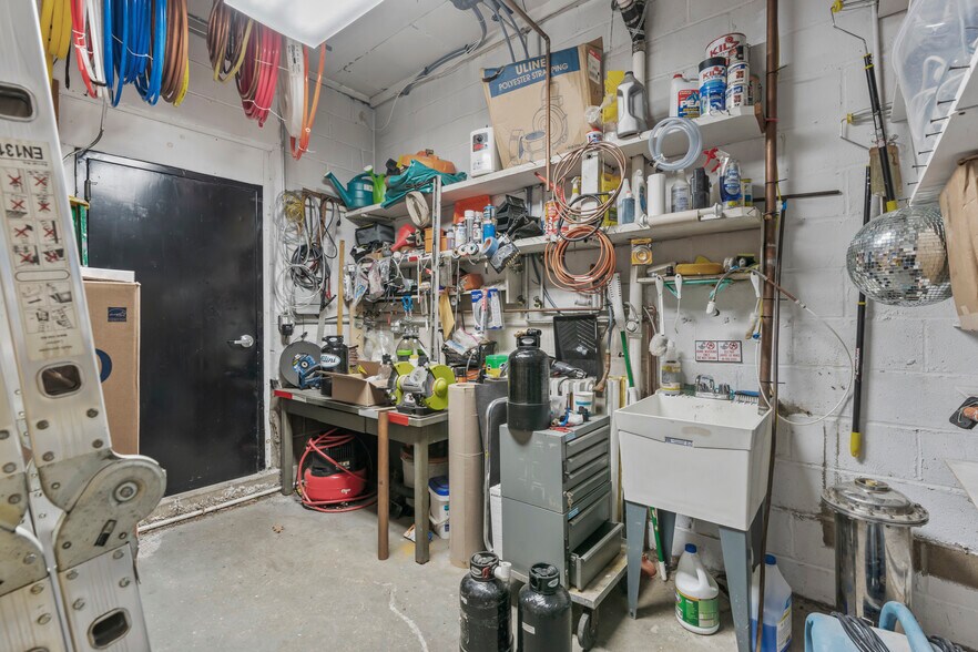 More Photos Of 324 Mount Pleasant Ave, Mamaroneck Storefront Retail Office For Lease