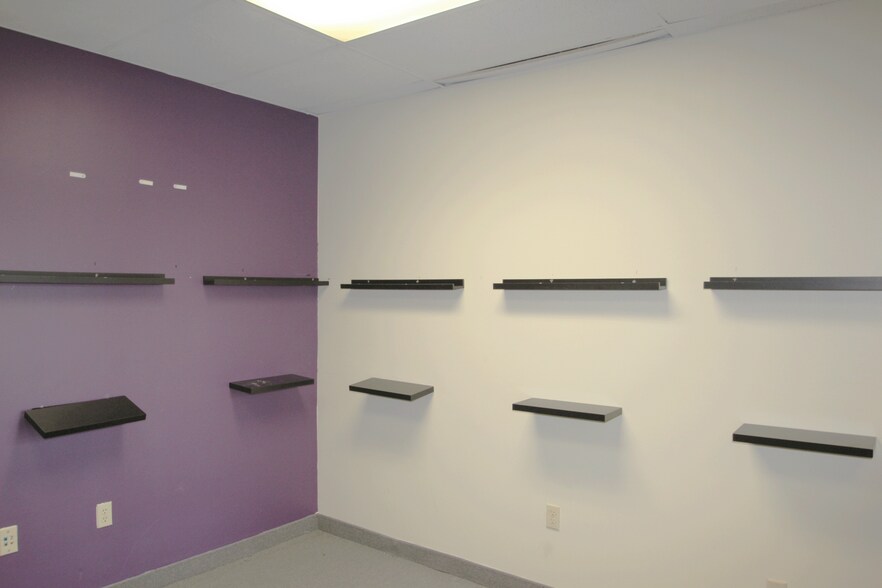 More Photos Of 2656 S Arlington Rd, Akron Office For Lease