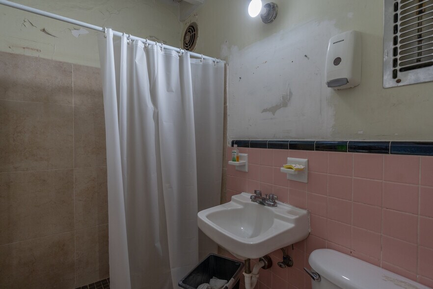 More Photos Of 11103 Tamiami Trl E, Naples Land For Sale