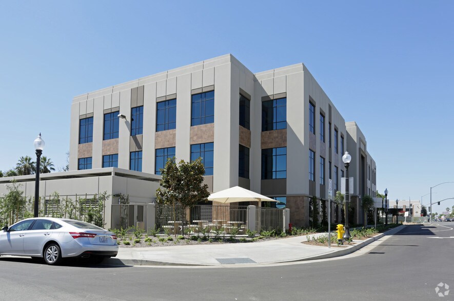 More Photos Of 150 E Holt Blvd, Ontario Medical For Sale