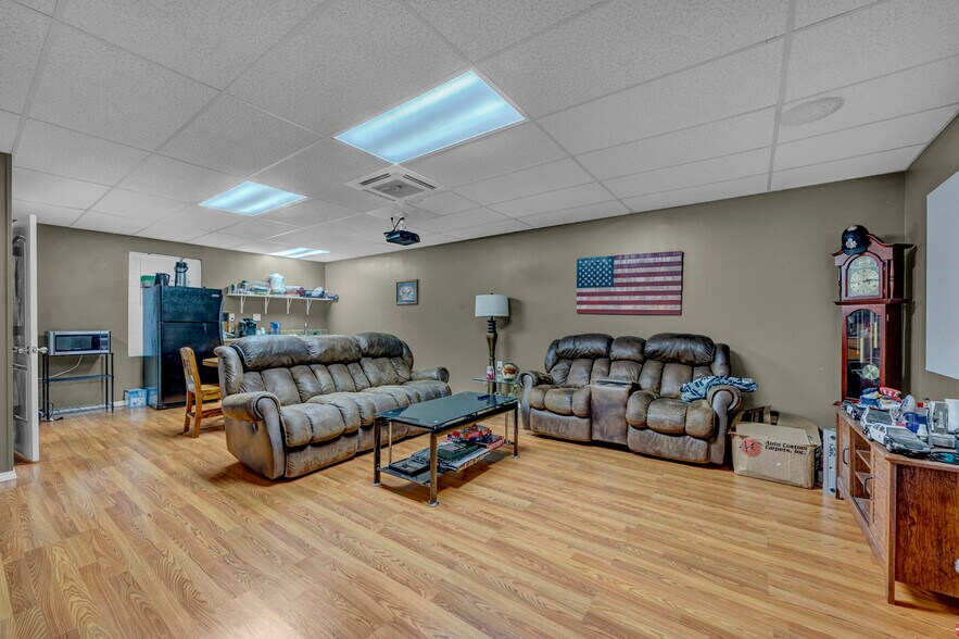 More Photos Of 53 Oakley Ave, Odenville Industrial For Sale