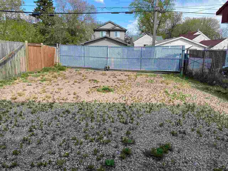 More Photos Of 12211-12219 66 St NW, Edmonton Light Manufacturing For Sale