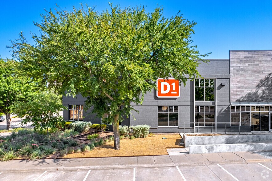 More Photos Of 500 W Bethany Dr, Allen Flex For Lease