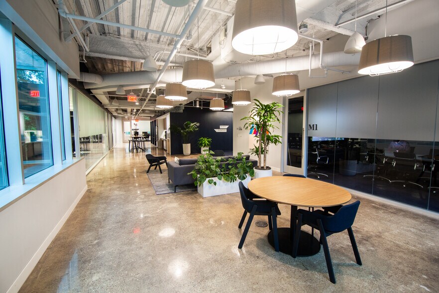 More Photos Of 750 N Saint Paul St, Dallas Coworking Space