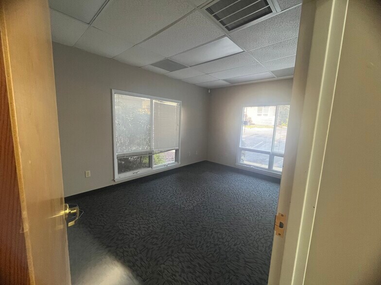 More Photos Of 3715 University Dr, Durham Medical For Lease